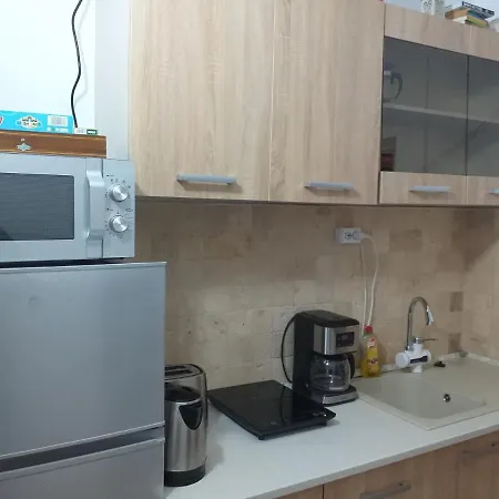 דירה Studio Saturn