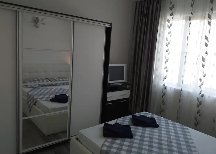 Studio Saturn סאטורן