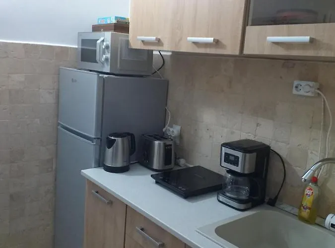 Studio Saturn * סאטורן